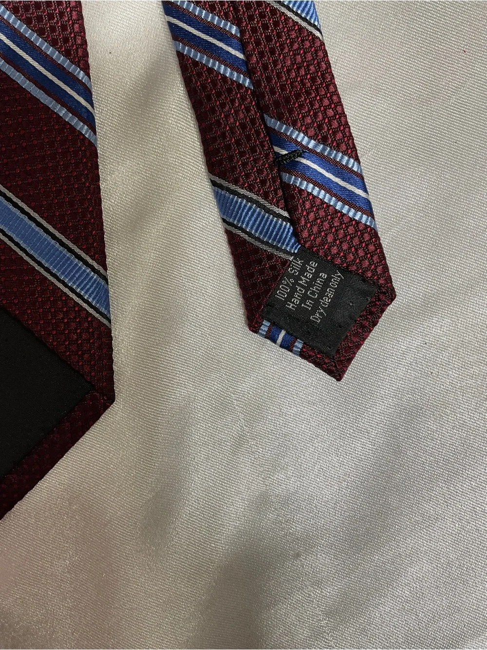 Pronto Uomo Burgundy Tie with Blue and White Stripes